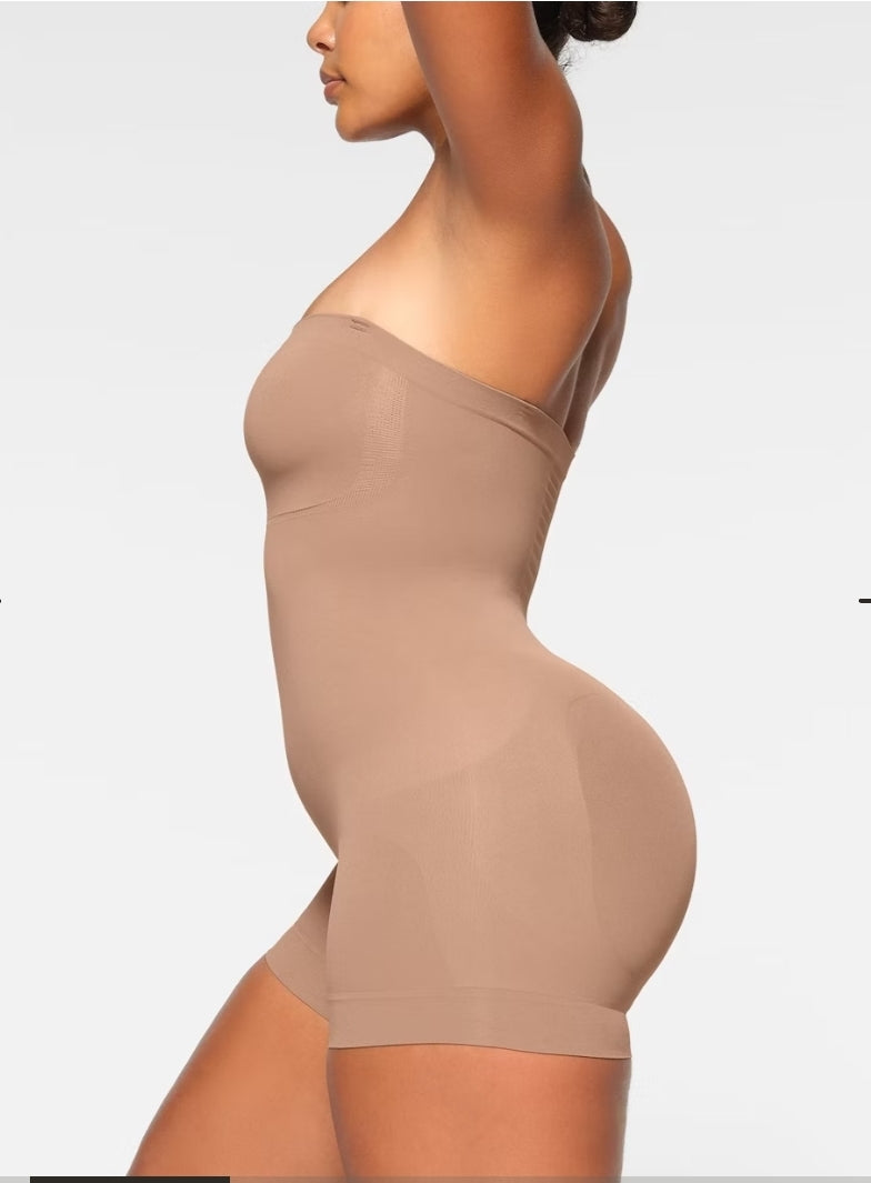 Seamless Strapless Shortie Bodysuit